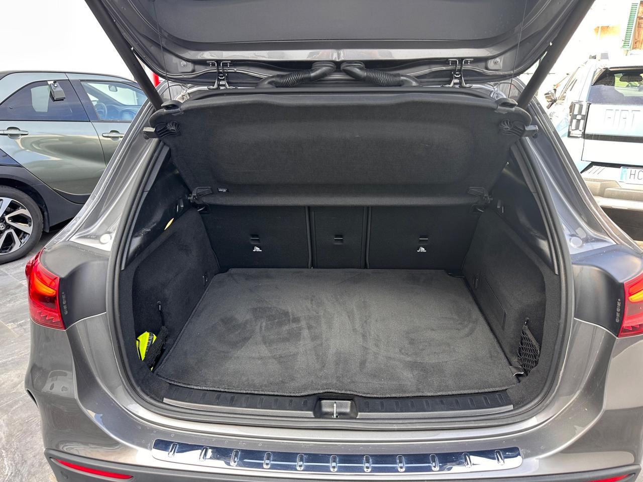 Mercedes-benz GLA 200 180 d Automatic AMG Line Premium