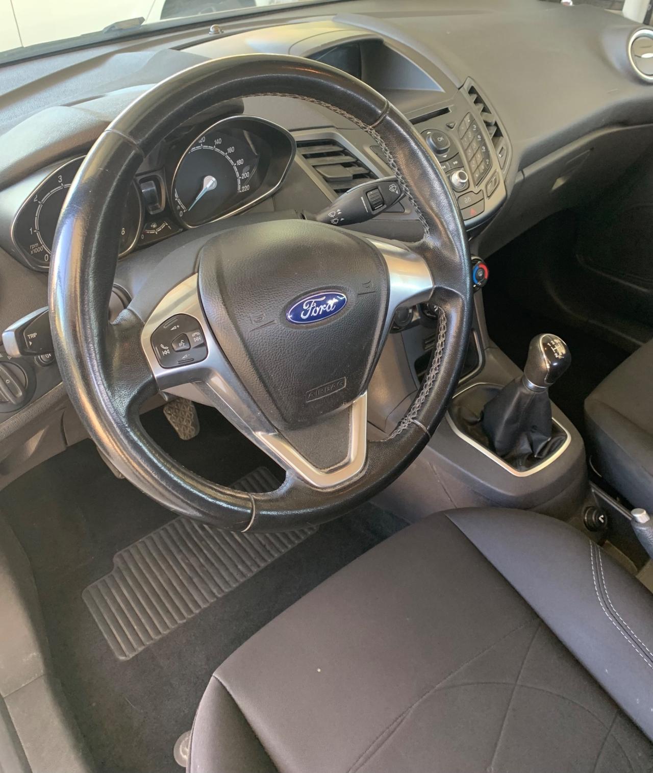 Ford Fiesta 1.5 TDCi 75CV 5 porte 120000KM