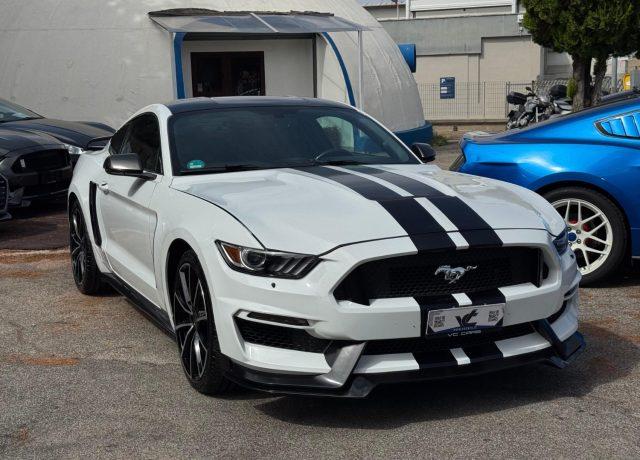 FORD Mustang Fastback 5.0 V8 TiVCT GT *SEDILI RECARO*