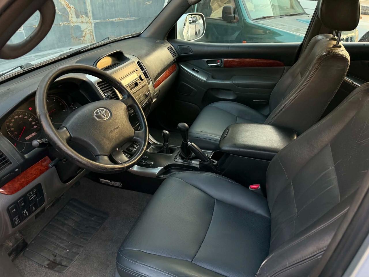 Toyota Land Cruiser 3.0 D-4D 16V cat 5 porte aut. 7 posti