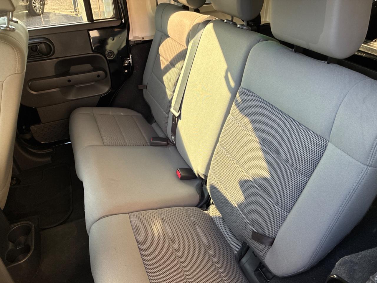 Jeep Wrangler Unlimited 2.8 CRD Sahara Auto