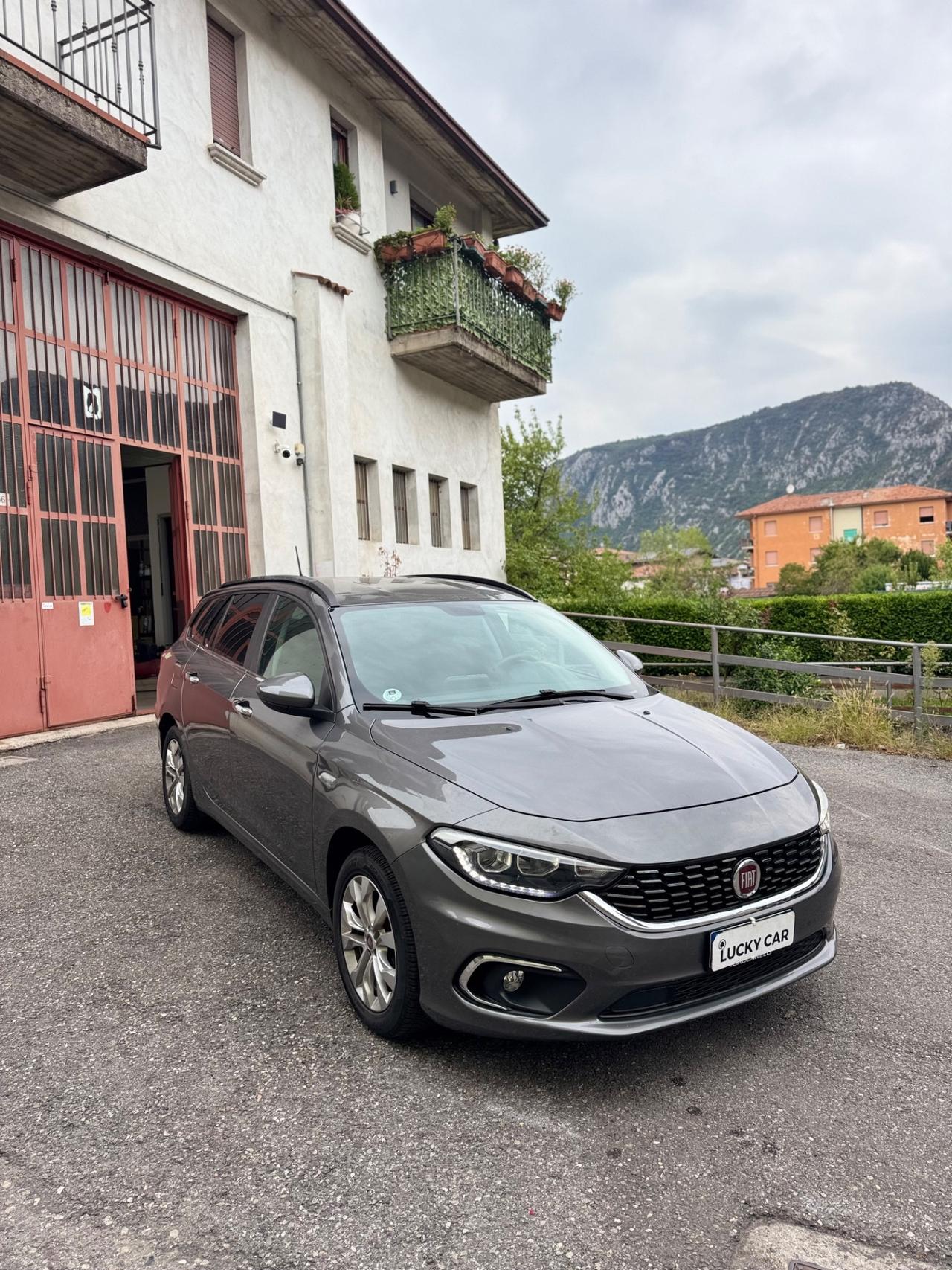 Fiat Tipo 1.6 Mjt S&S SW Lounge