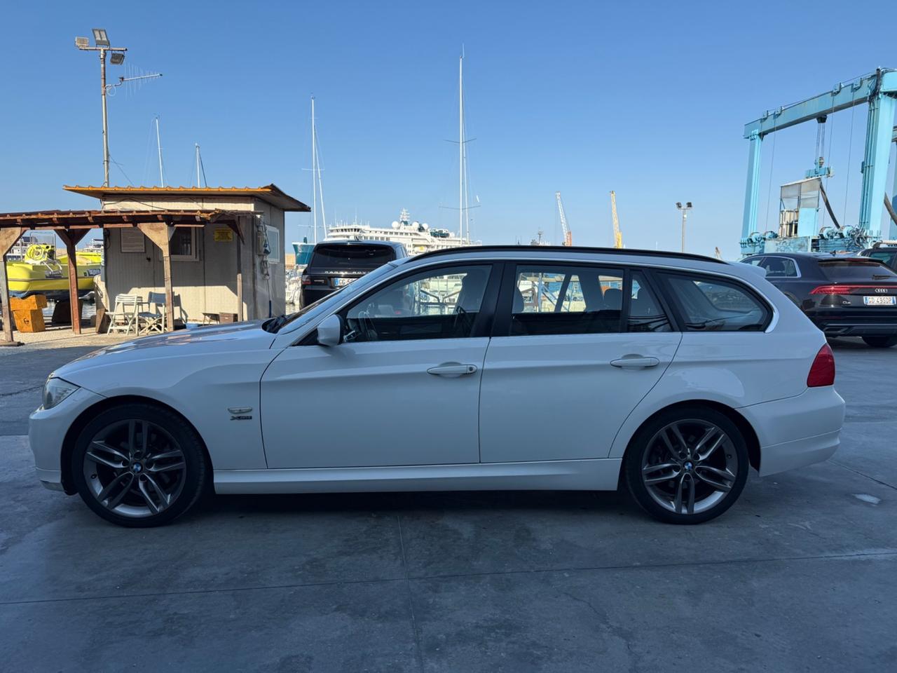 Bmw 320 320d cat xDrive Touring Attiva