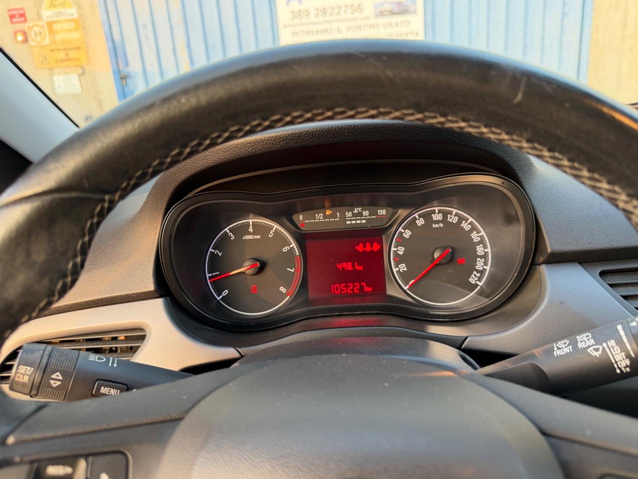 Opel Corsa 1.2 5 porte