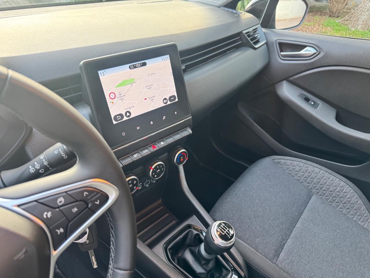 Renault clio 4 posti