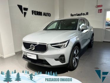 VOLVO XC40 B3 automatico Core