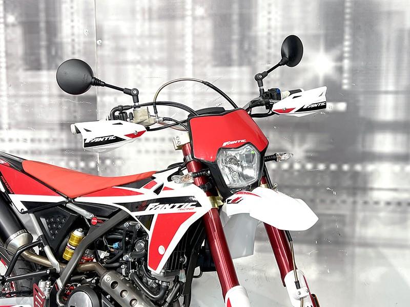 Fantic Motor XMF 125 Motard Competition