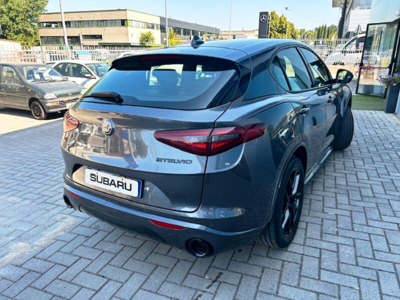 Alfa Romeo Stelvio 2.2 Turbodiesel 210 CV AT8 Q4 Veloce