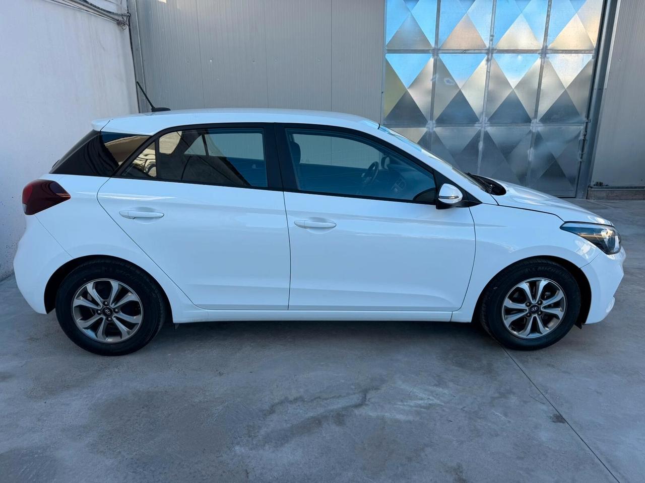HYUNDAI i20 1.2 75cv 2019!!! GPL DI SERIE !!!!