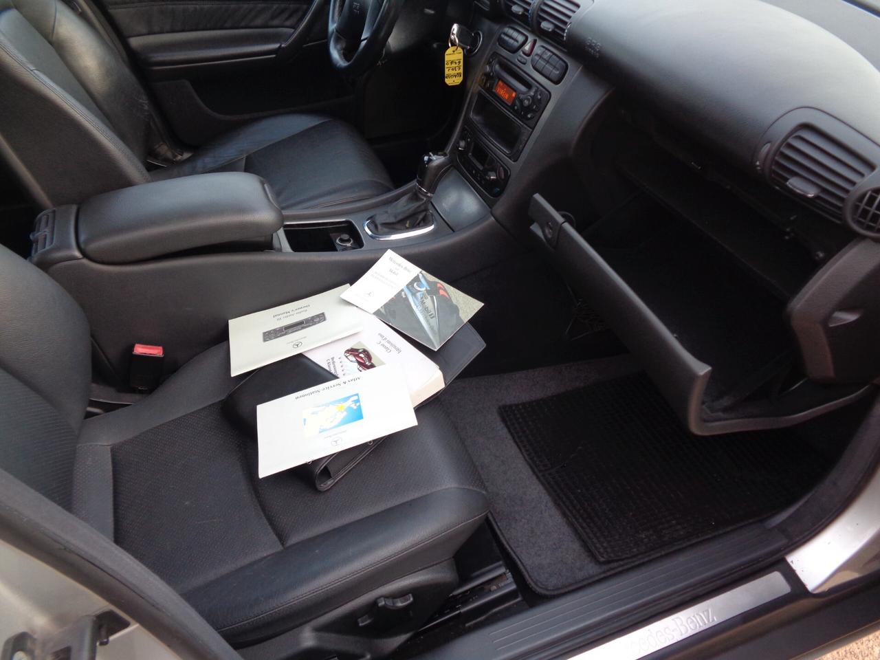 Mercedes-benz C 200 Kompressor cat Elegance