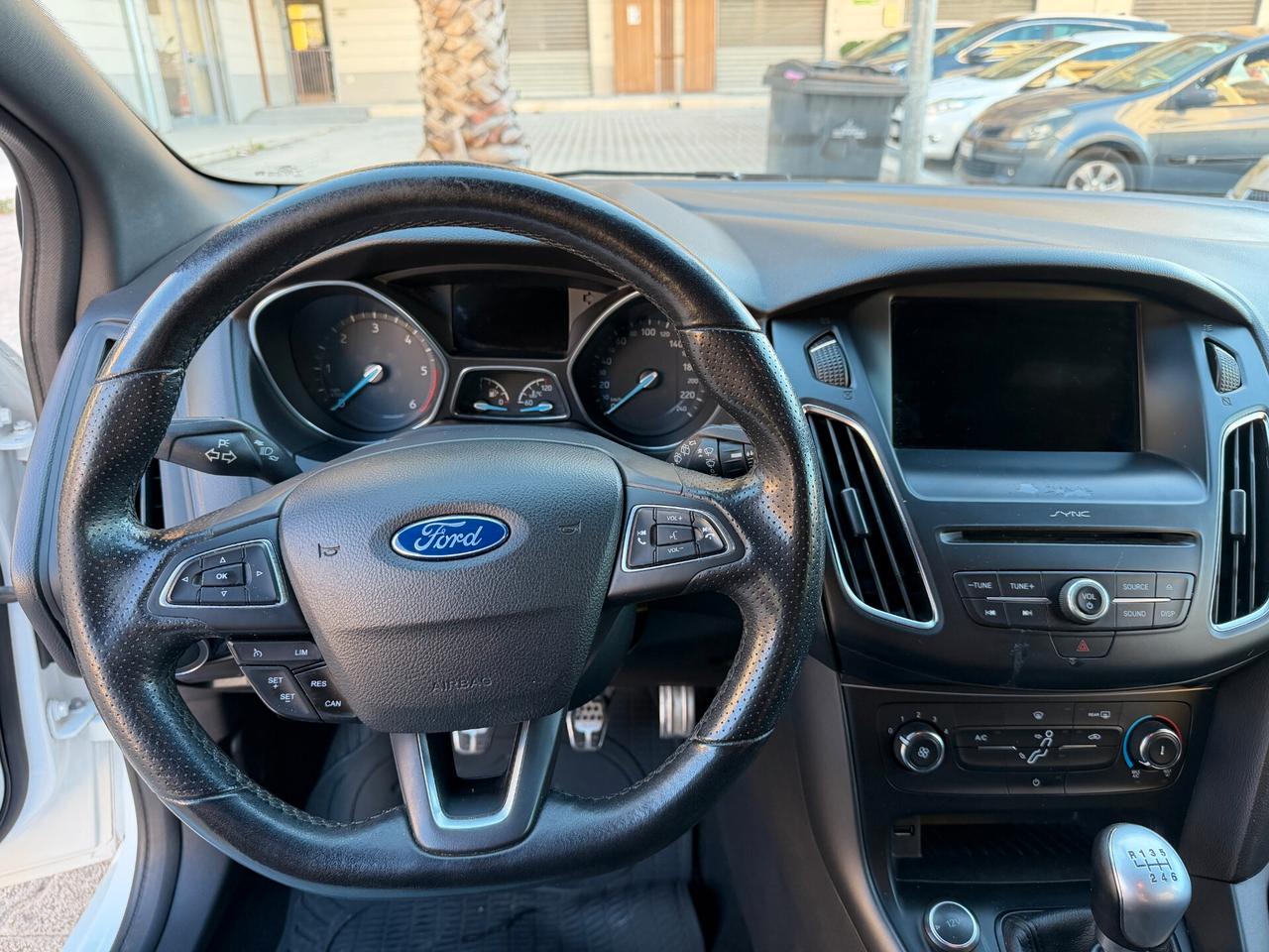 Ford Focus 1.5 TDCi 120 CV Start&Stop ST Line