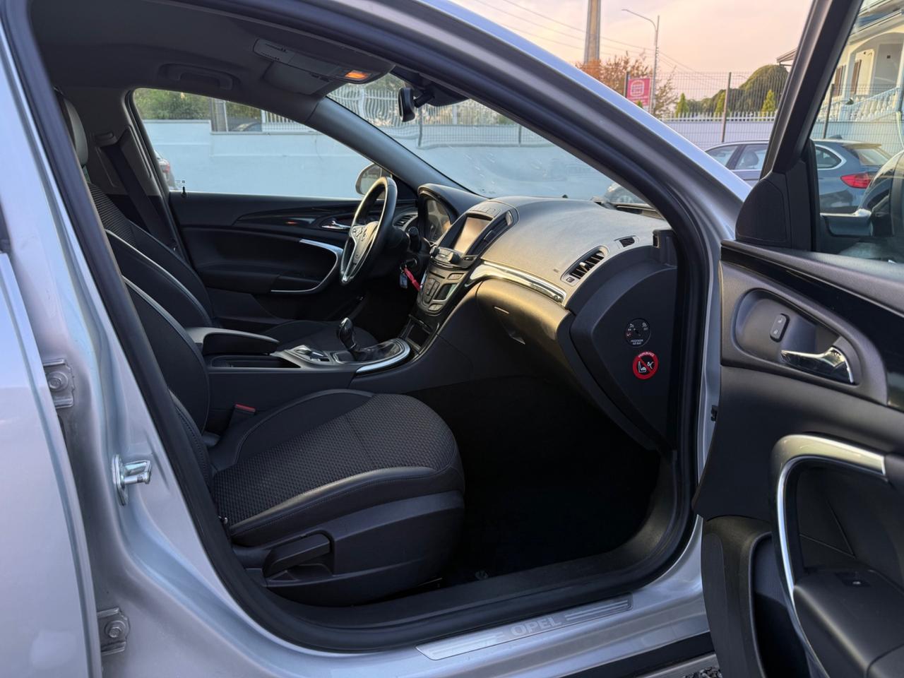 Opel Insignia 2.0 CDTI Sports Tourer Cosmo