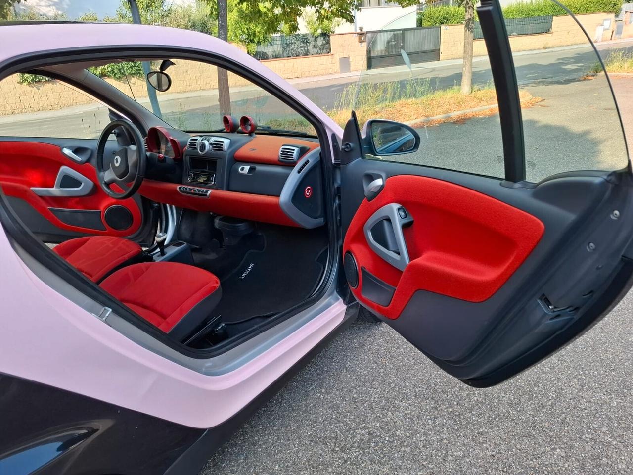 Smart ForTwo 1000 benzina SOLAMENTE 82.000 KM