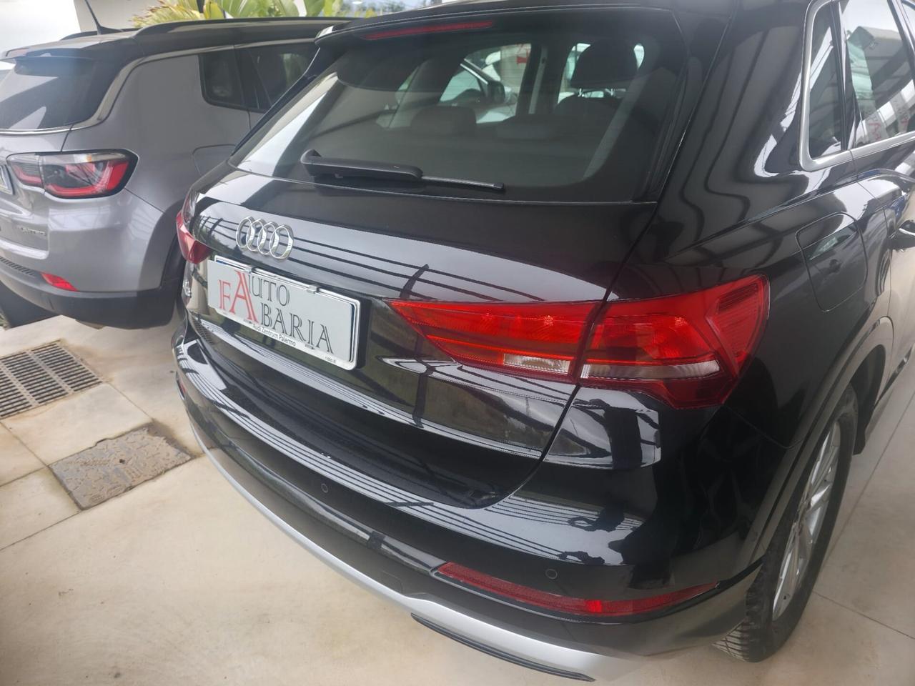 Audi Q3 35 TDI Business Advanced
