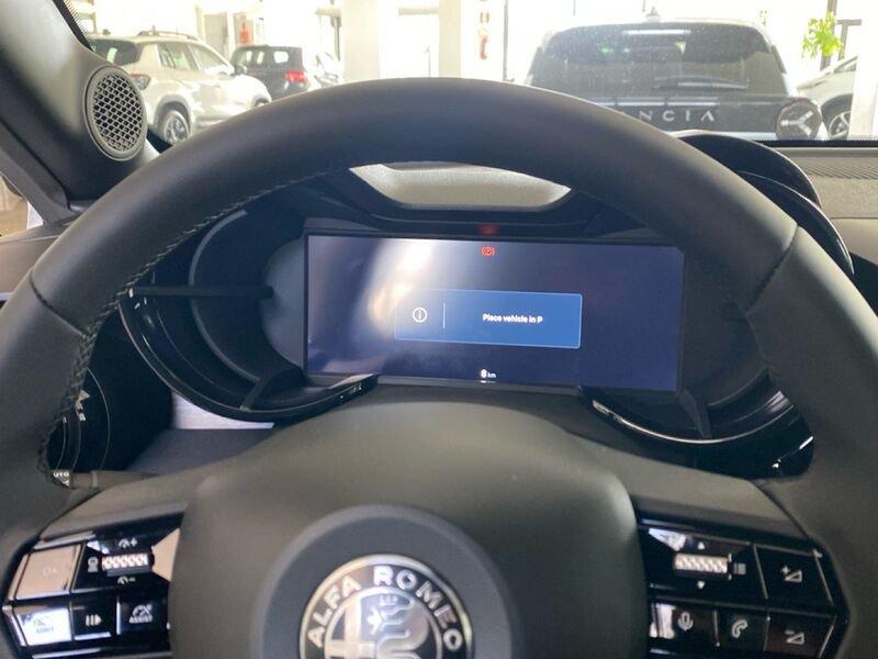 Alfa Romeo Junior 1.2 145 CV Hybrid eDCT6