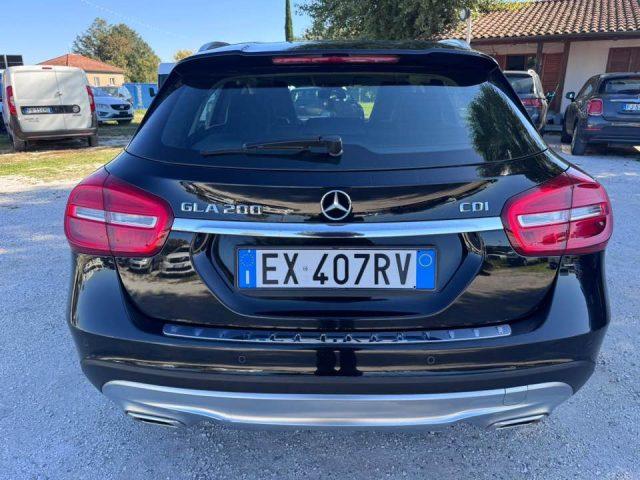 MERCEDES-BENZ GLA 200 CDI Automatic 4Matic Premium