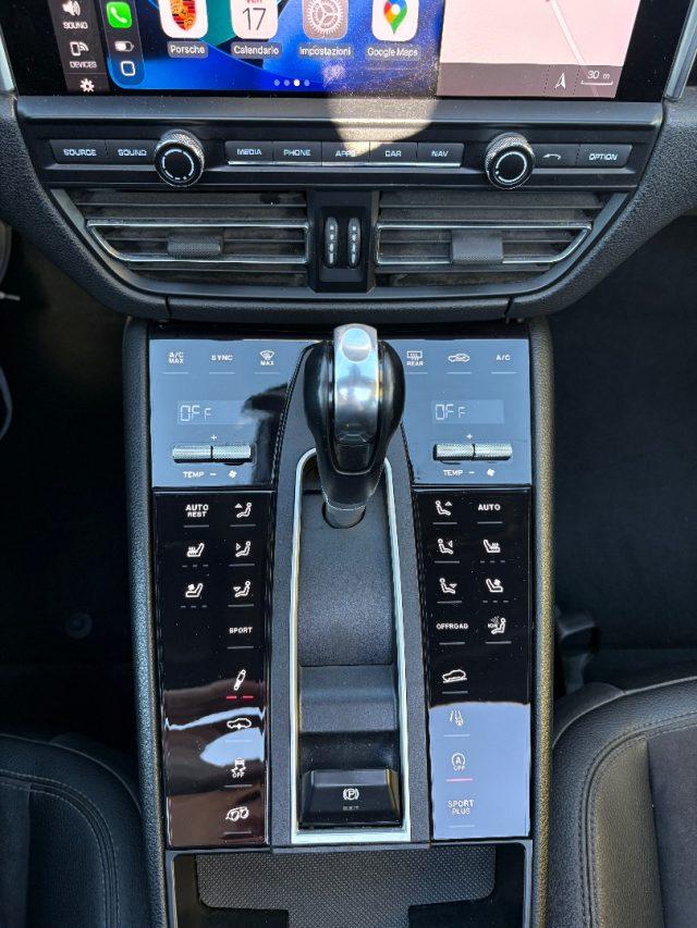 PORSCHE Macan 2.0 TETTO / SOSP. PNEUMATICHE / CHRONO