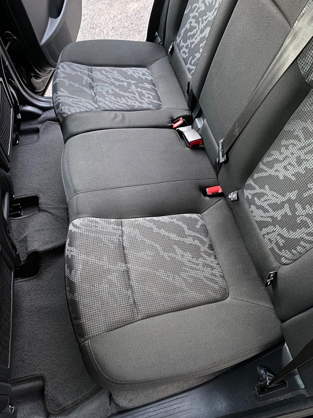 Peugeot 3008 1.6 e-HDi 112cv AUTOMATICA “Allure”