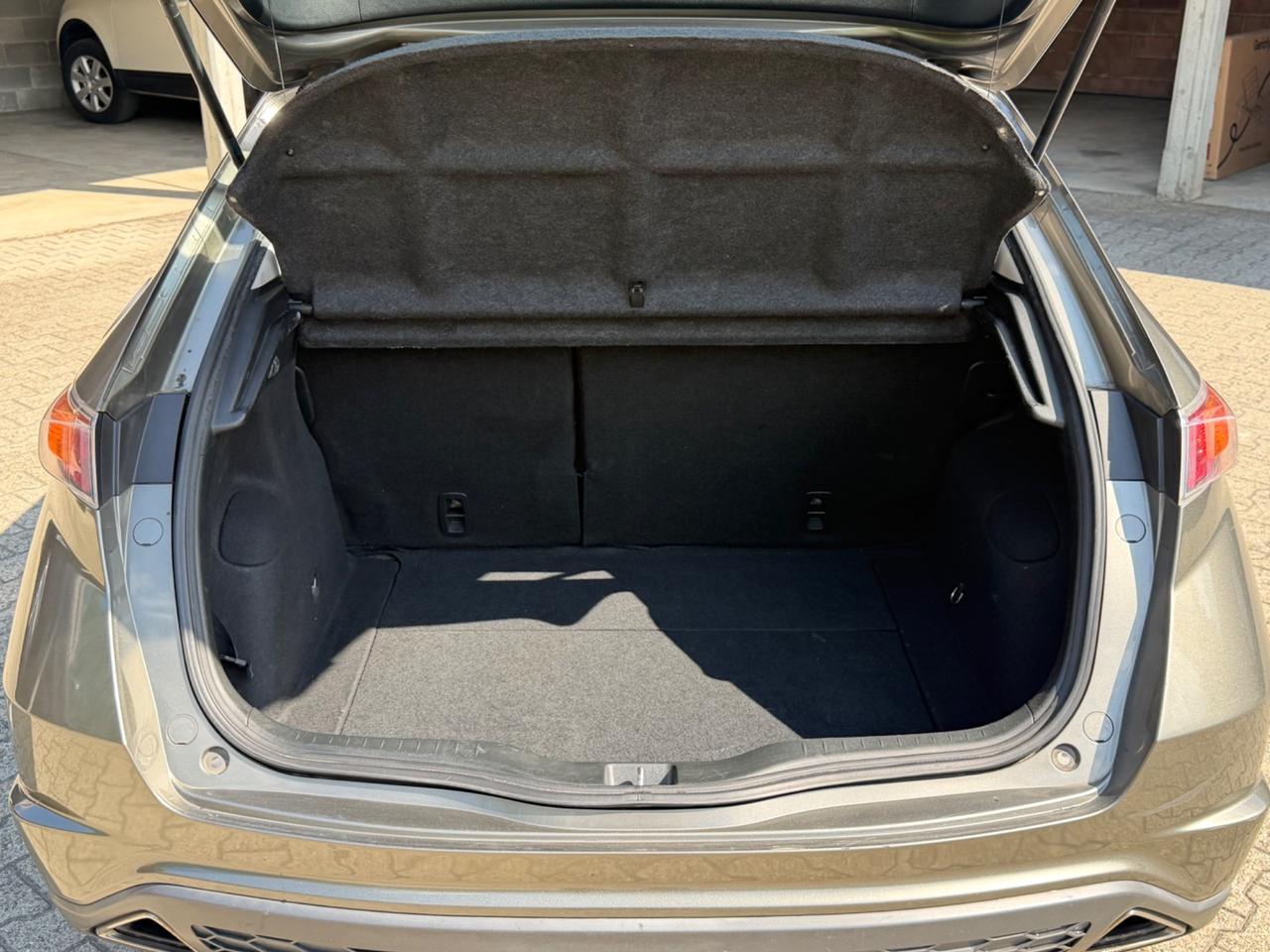 Honda Civic 2.2 i-CTDi 5p. Exclusive LE