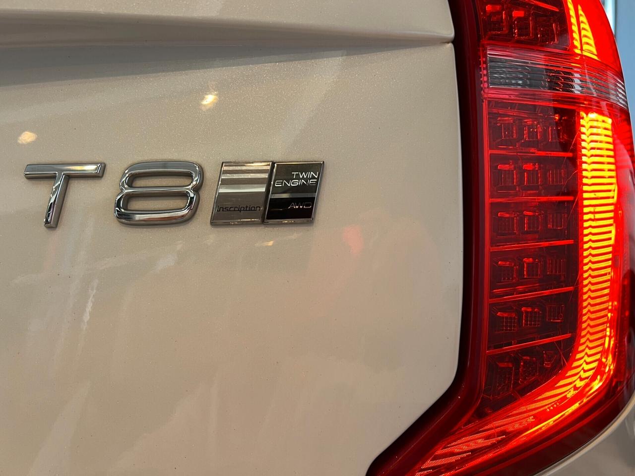 Volvo XC 90 T8 HYBRID 2.0 400cv AWD 7 posti Inscription