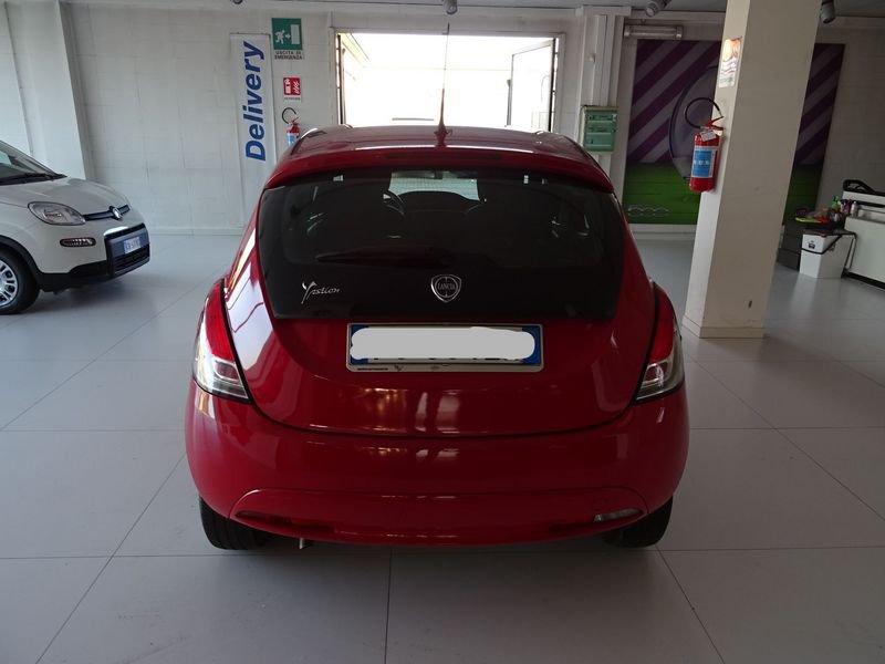 Lancia Ypsilon 1.2 69 CV 5 porte GPL Ecochic Silver