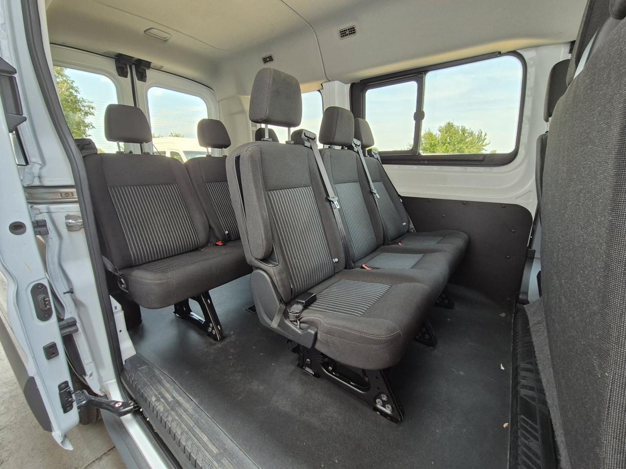 Ford Transit 2.0 TDCi 130CV 9 posti Cambio Automatico