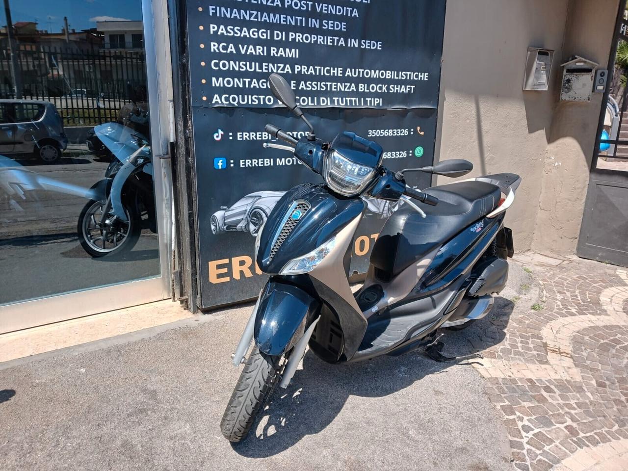 Piaggio Medley 125
