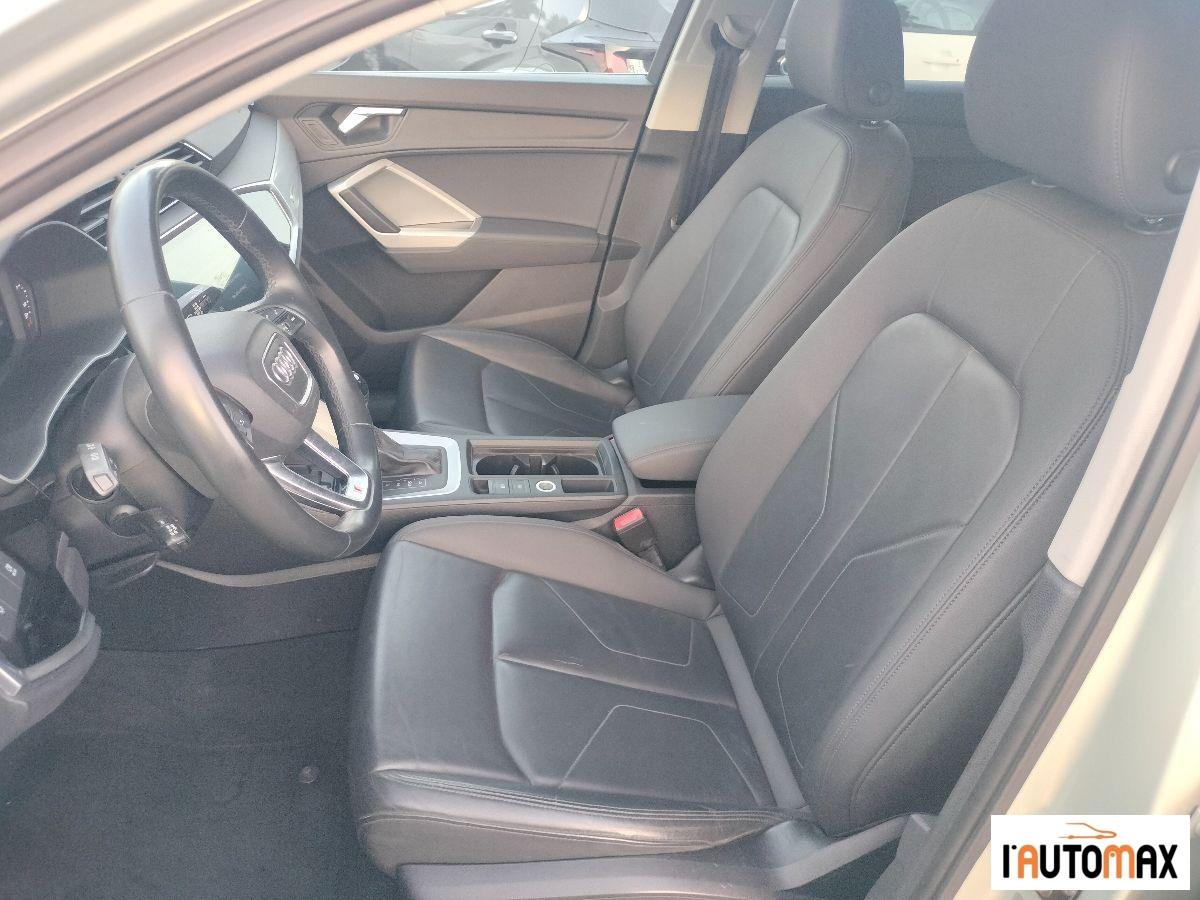 AUDI - Q3 Sportback TDI S tronic S line edition