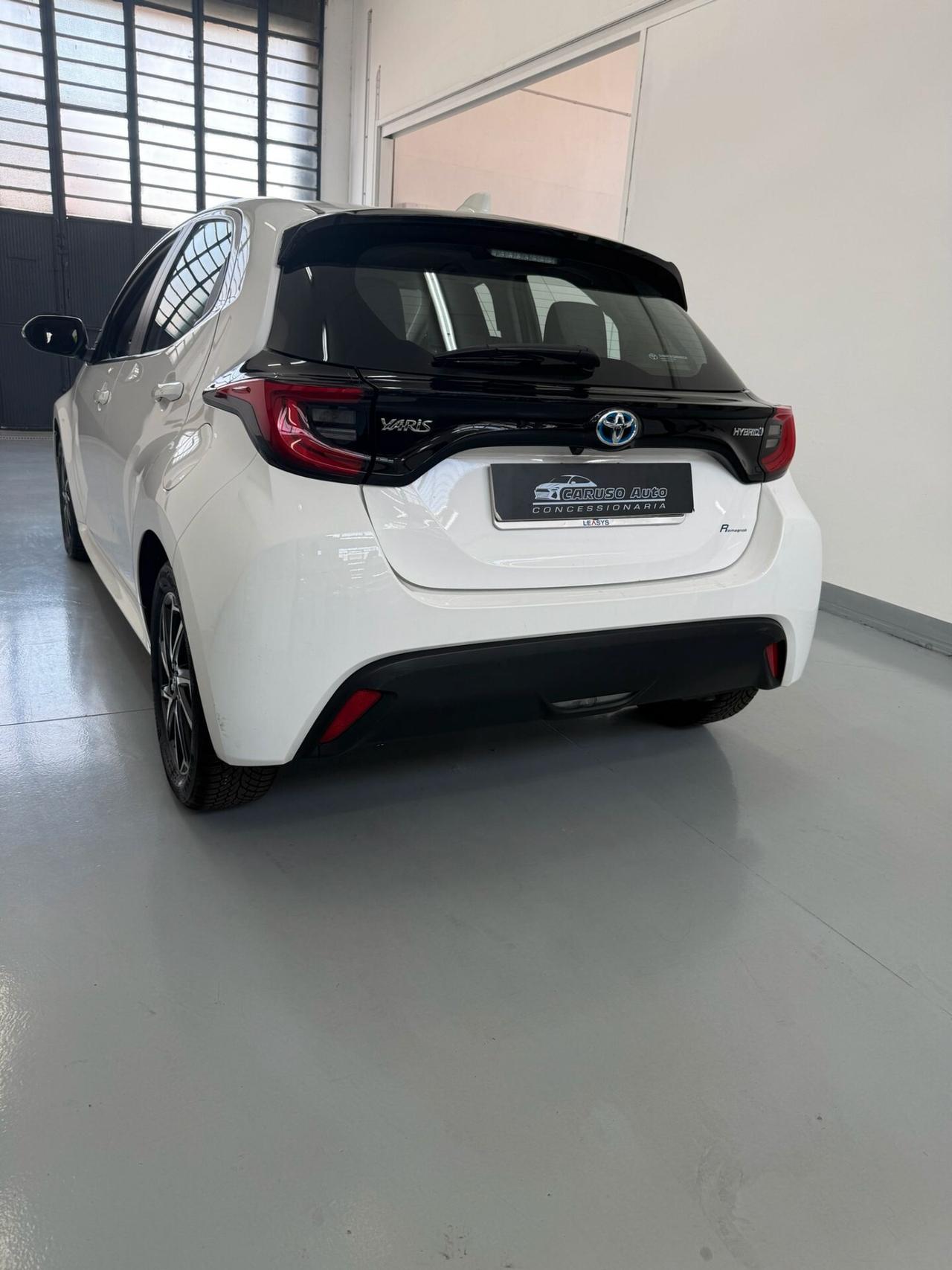 Toyota Yaris 1.5 Hybrid 5 porte Trend