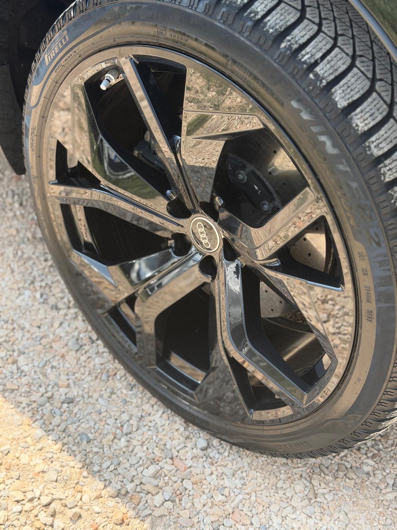 Audi RSQ8 TFSI V8 QUATTRO CARBOCERAMIC BANGOLUFSEN