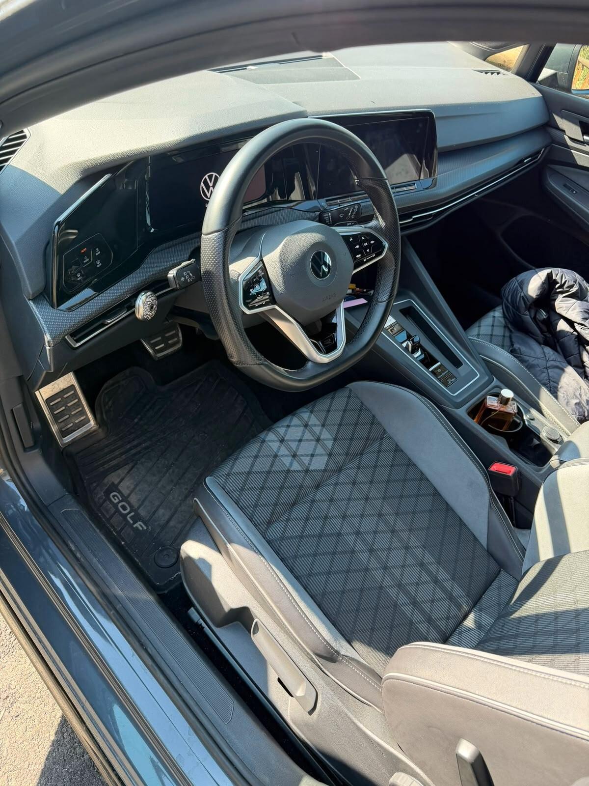 Volkswagen Golf 1.5 TSI EVO ACT R-Line