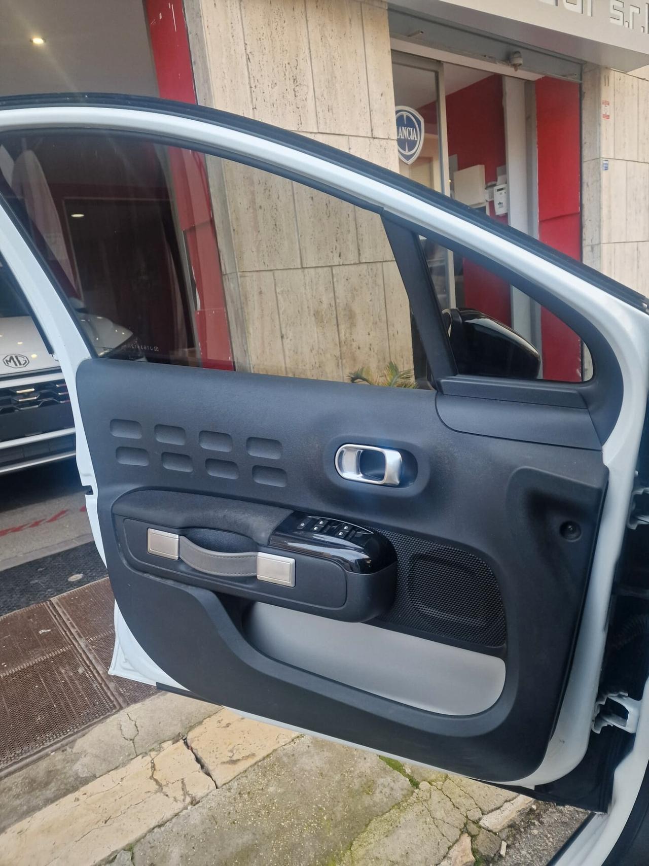 Citroen C3 BlueHDi 75 S&S Shine