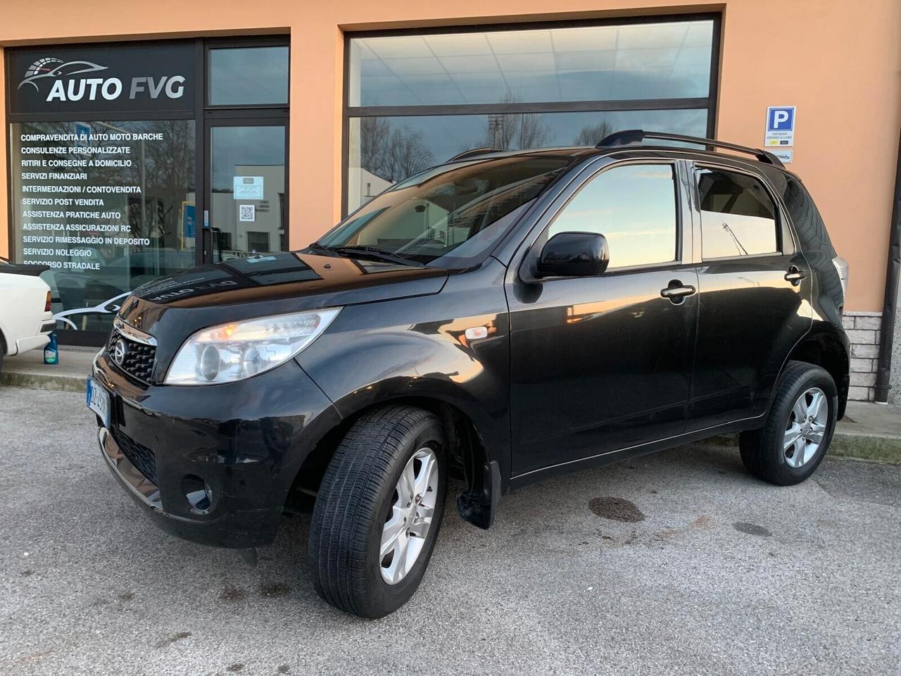 Daihatsu Terios 1.5 benz. 4WD Neopat.