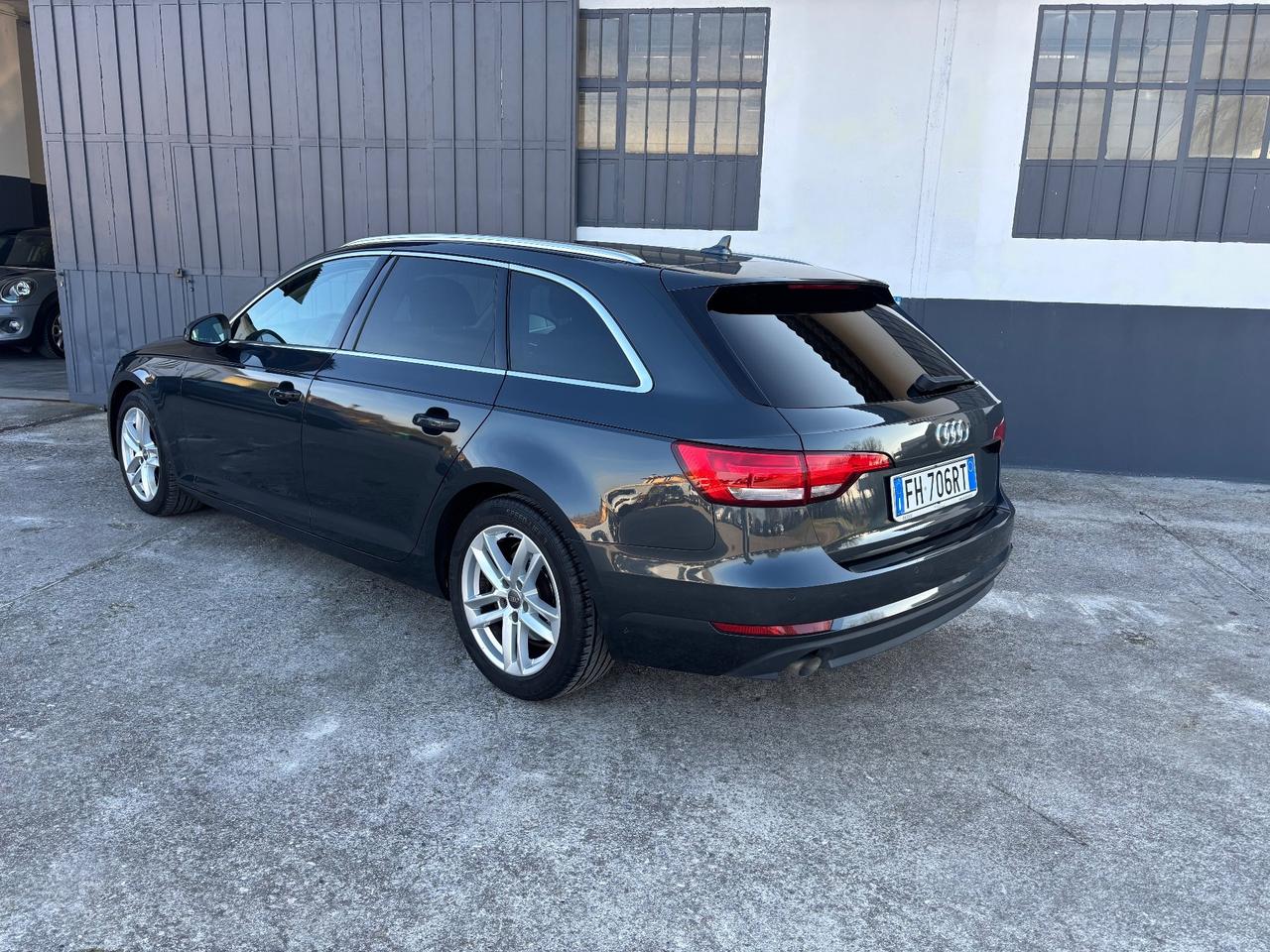 Audi A4 2.0 TDI 150 CV S Tronic. Garanzia 12 mesi