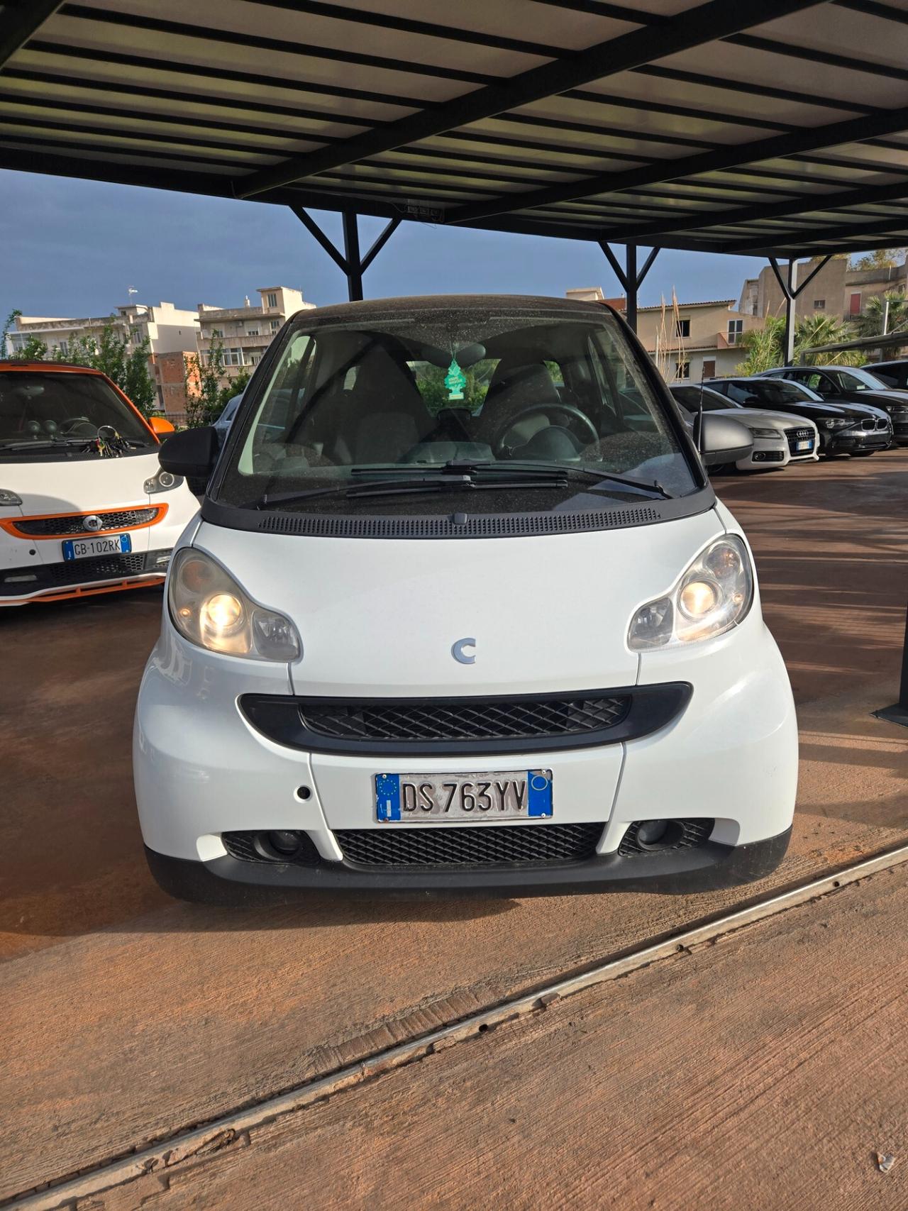 Smart ForTwo 1000 62 kW coupé passion