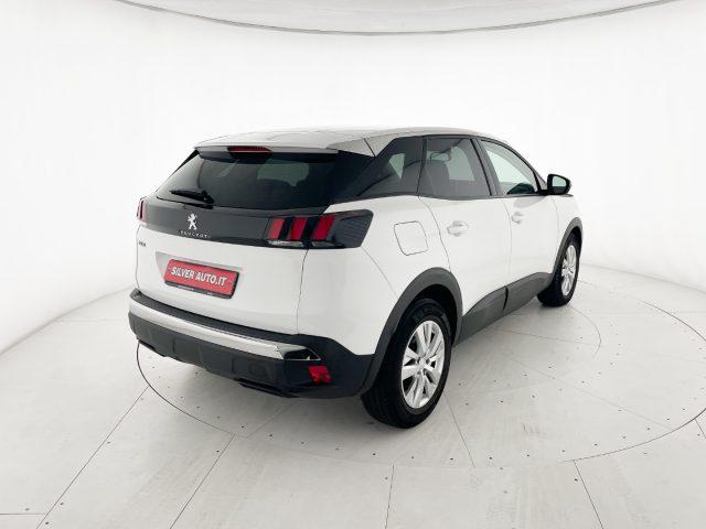 PEUGEOT 3008 BlueHDi 130 S&S EAT8 Business