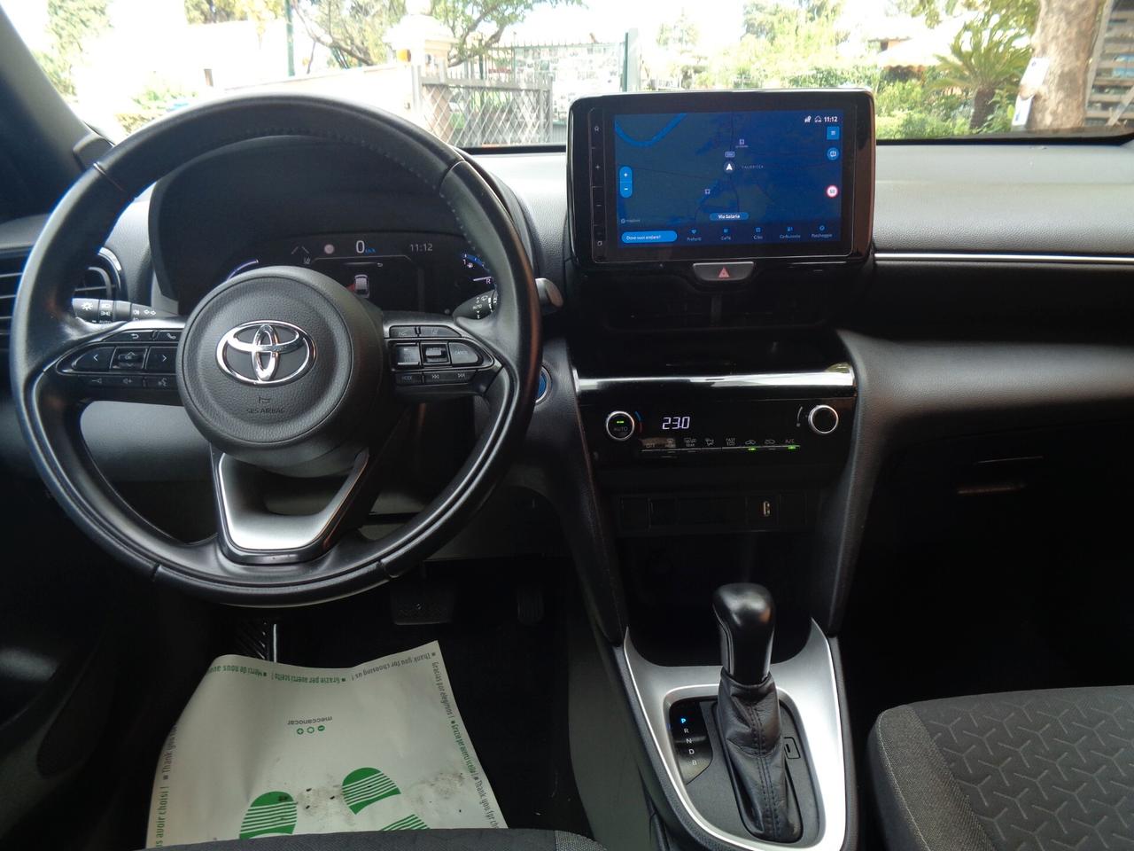 Toyota Yaris Cross 1.5 Hybrid 5p. E-CVT Trend ARGENTO E NERA NESSUN VINCOLO DI FINANZIAMENTO