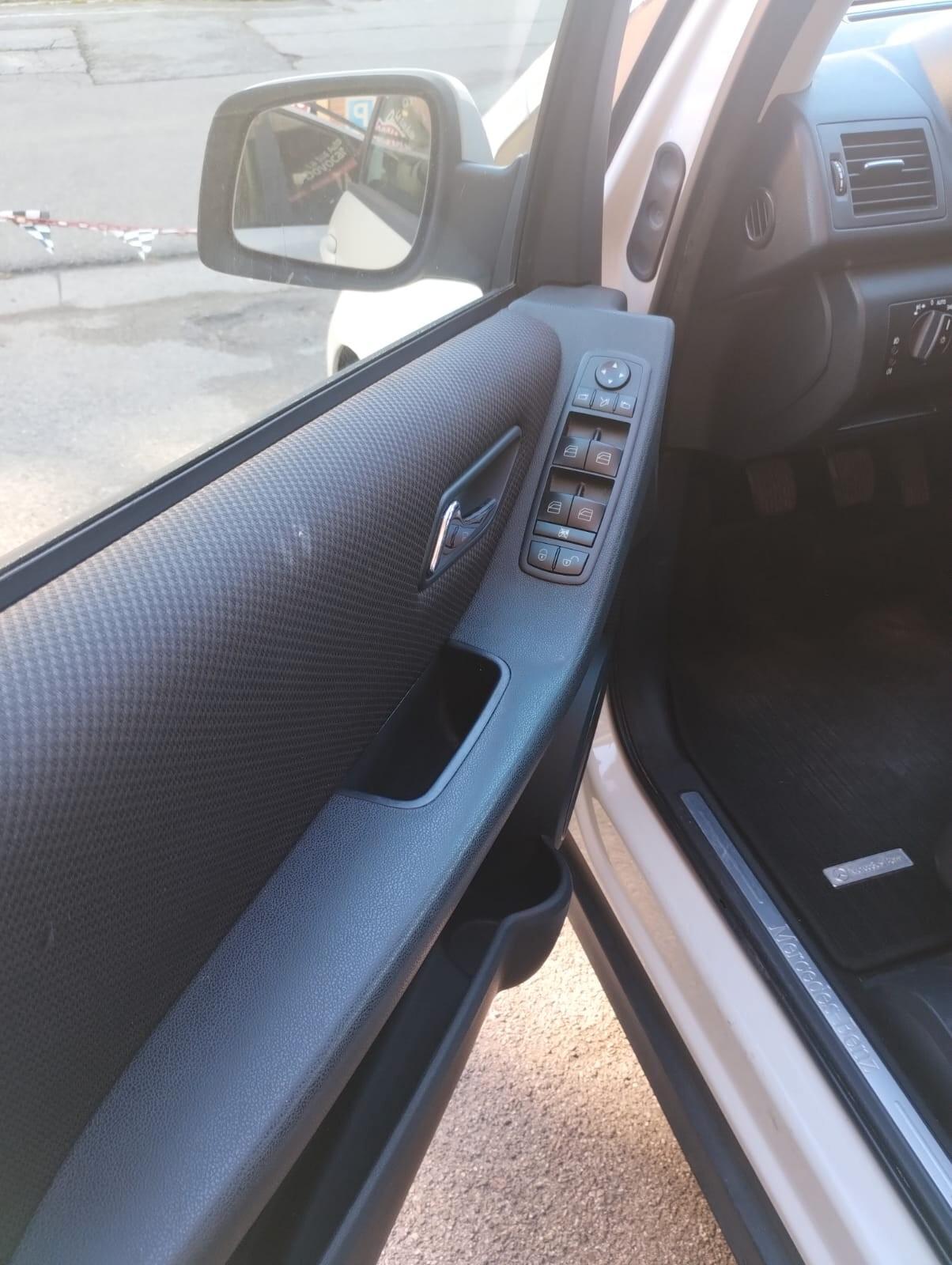 Mercedes-benz A 160 A 160 BlueEFFICIENCY Special Edition Sport
