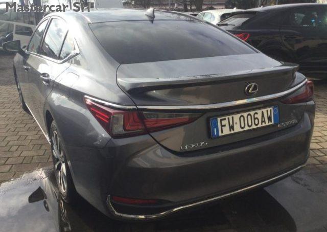 LEXUS ES 300 ES 300h 2.5 Business cvt - FW006AW