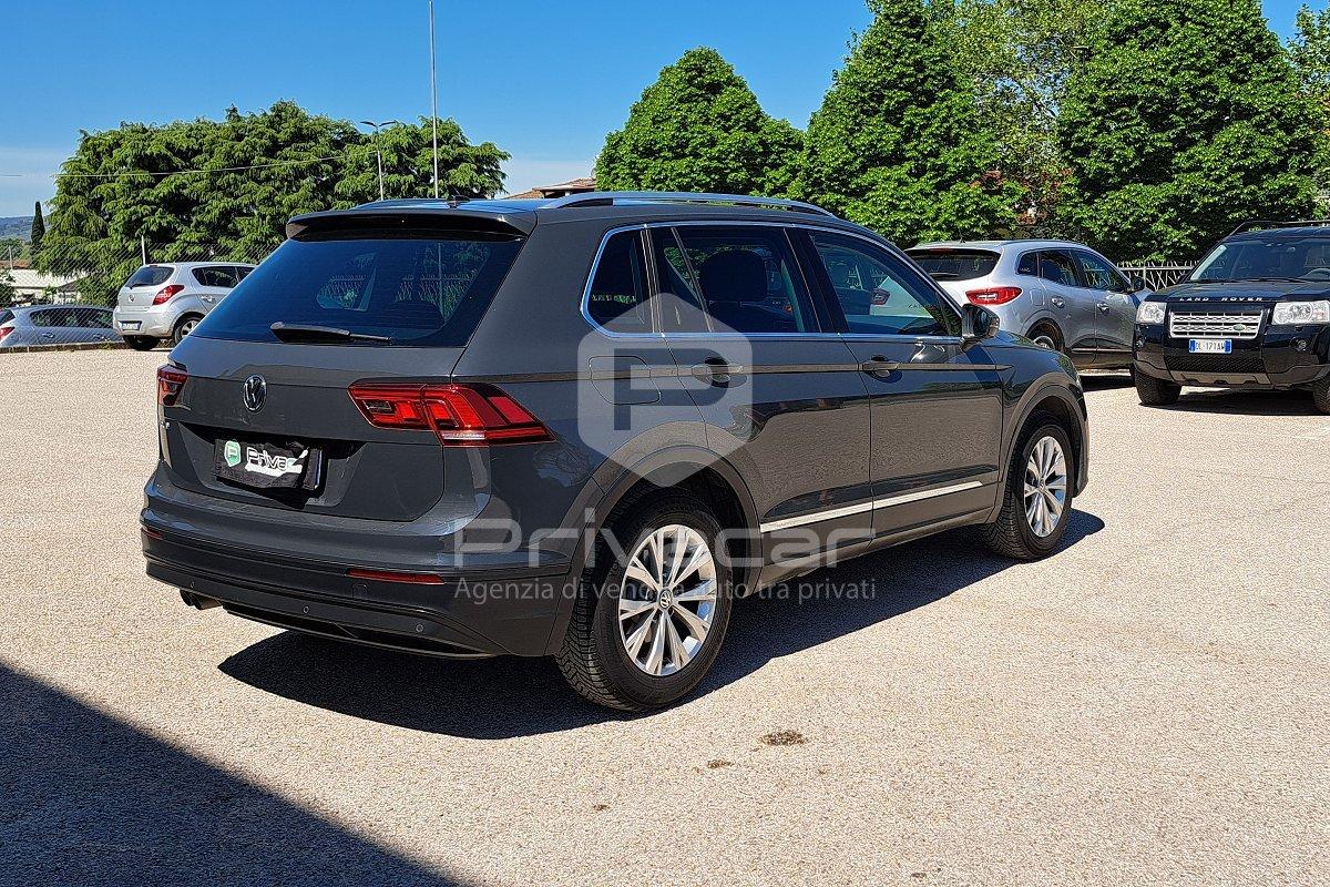 VOLKSWAGEN Tiguan 2.0 TDI SCR DSG Business BlueMotion Technology
