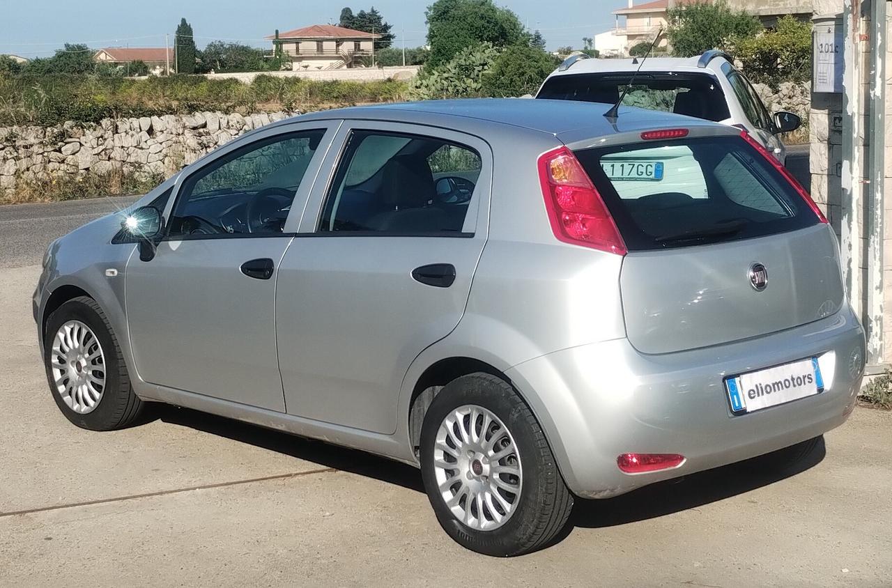 Fiat Punto 1.3 MJT II S&S 95 CV 5 porte Street