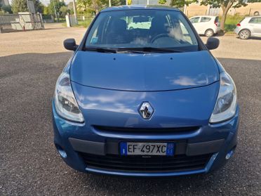 RENAULT CLIO 1.2 16V 5P SOLO 70.000 KM.03/2011