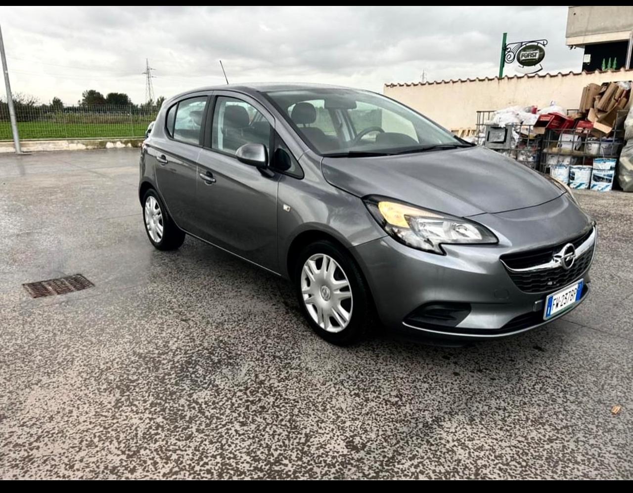 Opel Corsa 1.2 5 porte