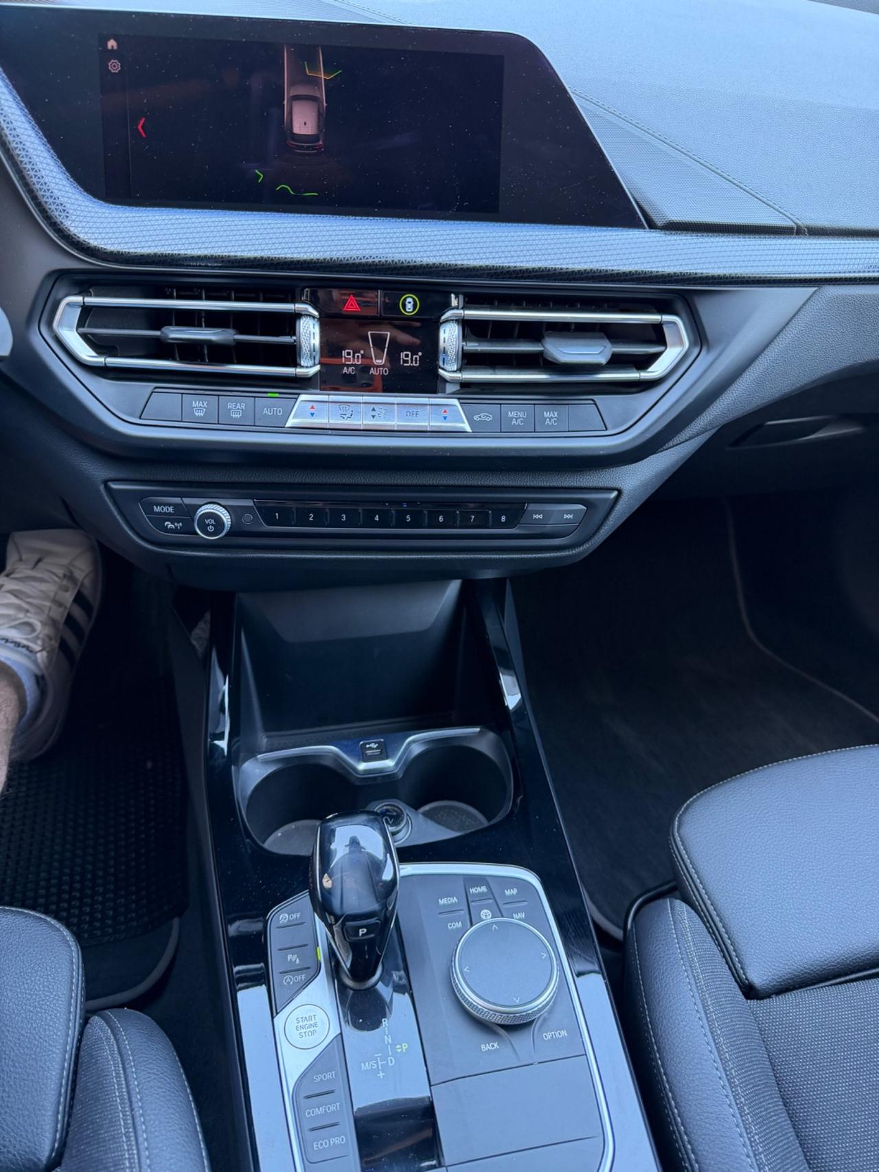 Bmw 118 118i 5p. Luxury