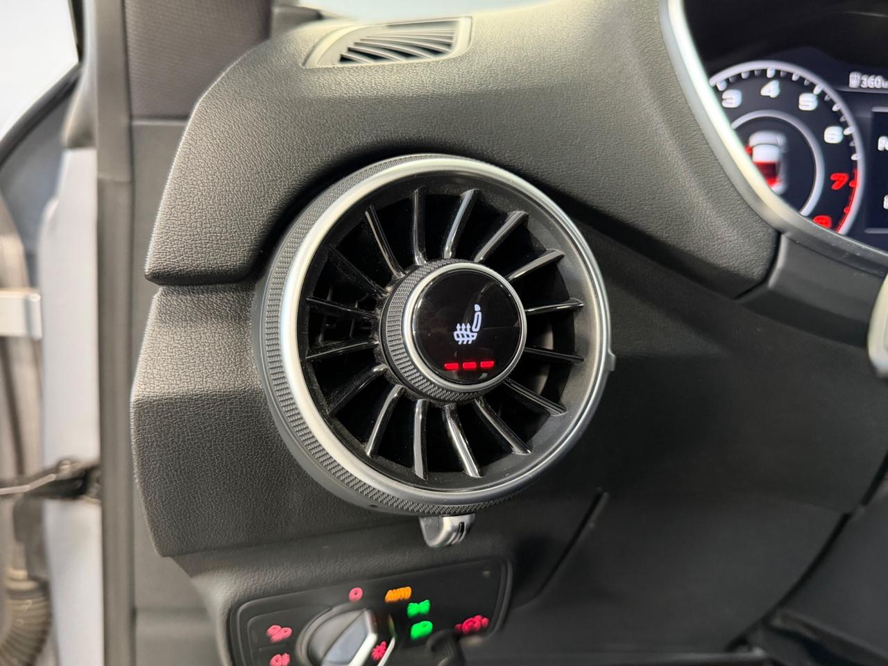 Audi TT Coupé 2.0 TFSI quattro S tronic line