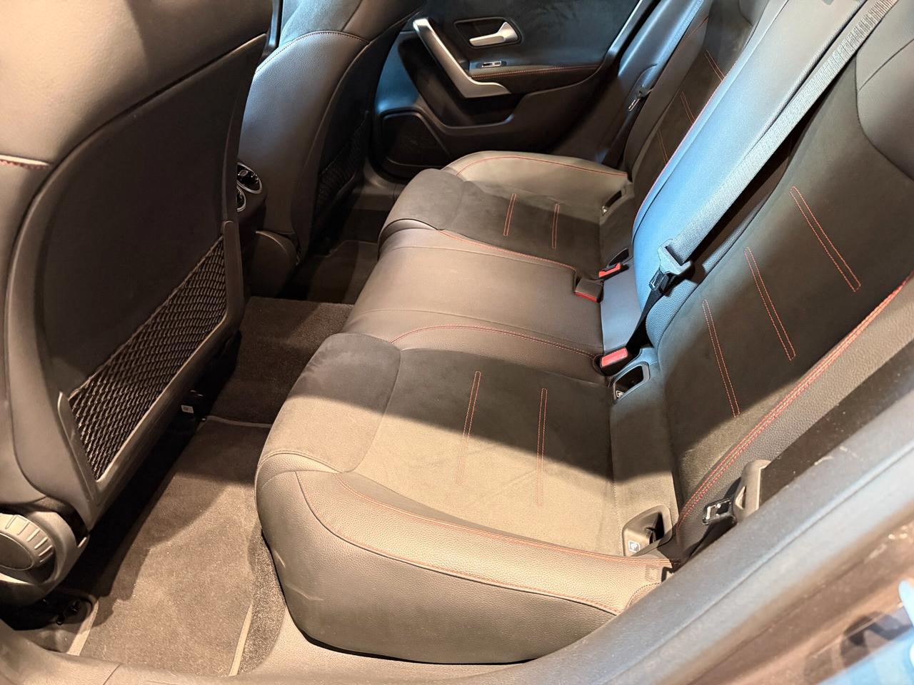 Mercedes-benz A 180 d Automatic AMG Line Premium