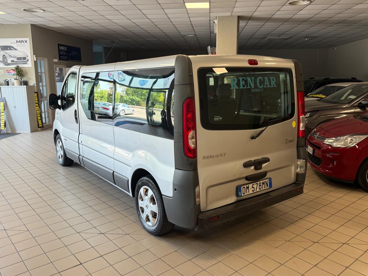 Renault Trafic T29 2.0 dCi/90 PL-TN Passenger Confort