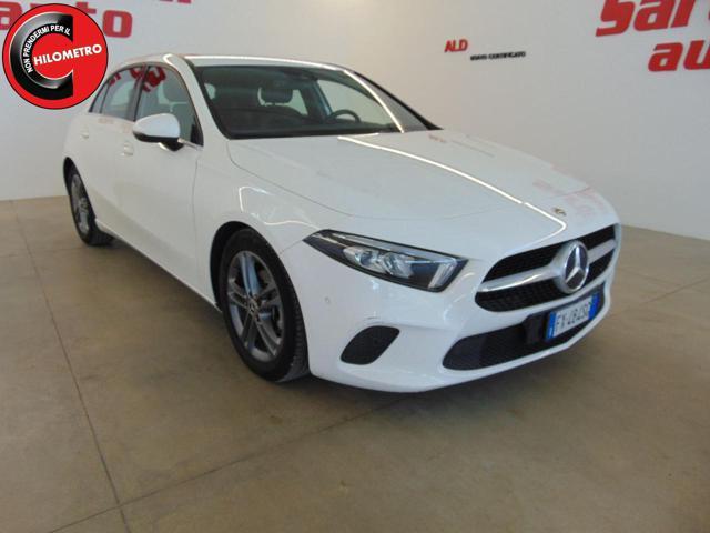 MERCEDES-BENZ A 180 d Automatic Business