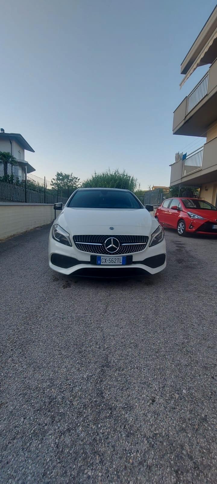 Mercedes-benz A 200 d Automatic Premium AMG