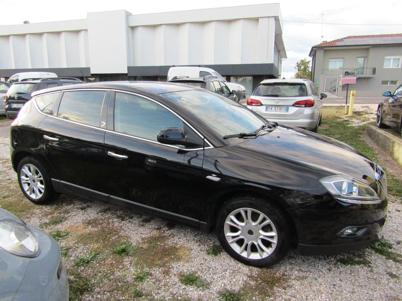 Lancia Delta 1.4 T-Jet 120 CV Oro